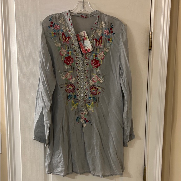 Johnny Was Tops - Johnny Was Gray Tunic with Vibrant Embroidery